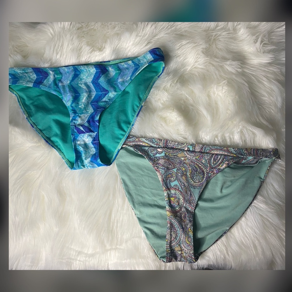 H&M Women's bikini bottom (2) size 12